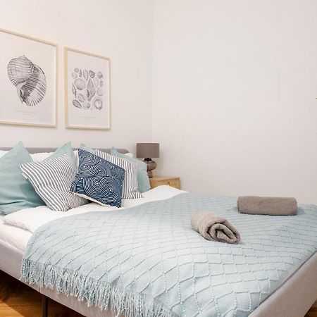 Designer Apartment, 5 Min To City Center Wenen Buitenkant foto